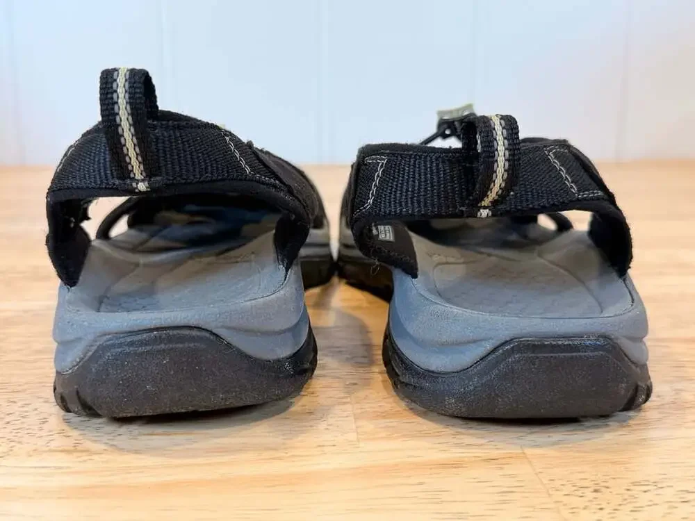 Keen Newport H2 Waterproof Water Shoes/Sandals Black Size Size 10